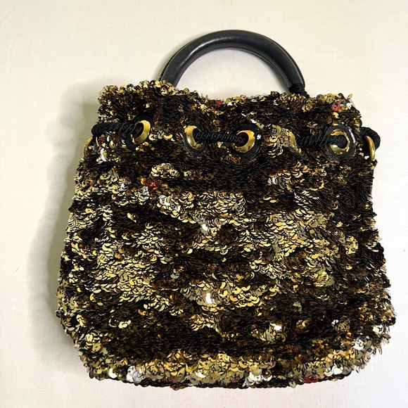 Louis Vuitton Sequin Mini Noe Rococo Gold - Picture 6 of 15